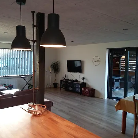 Leons House Apartament Bindslev